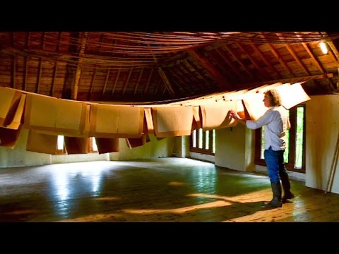 Artisanat : le savoir-faire du dernier maître papetier breton
