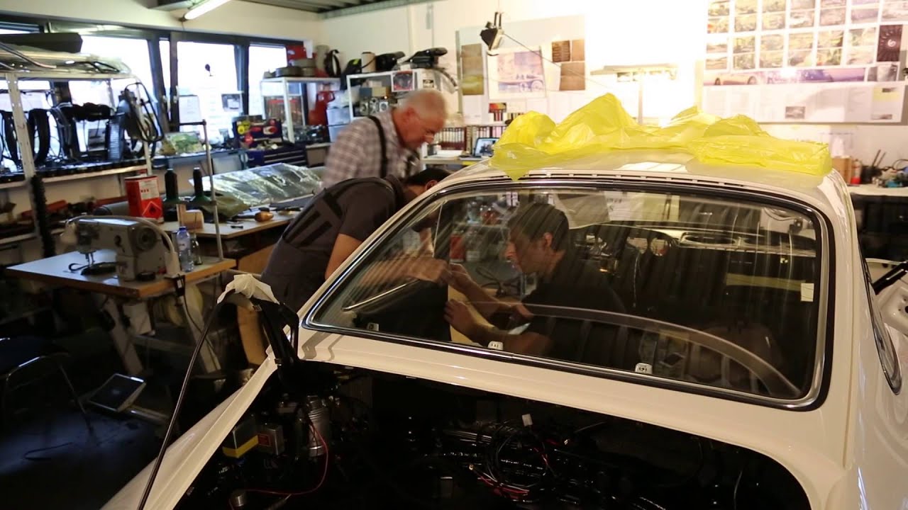 Un client du Centre Porsche Genève devient apprenti-mécanicien